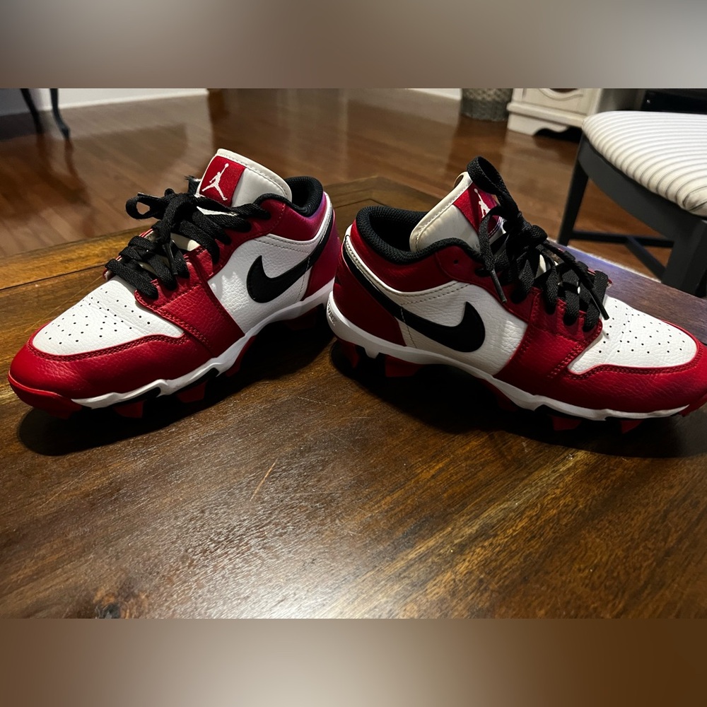 Nike Kids' Red/White/Black Jordan 1 Low Cleats